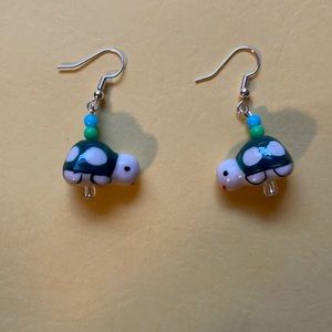 Cute turtle earrings